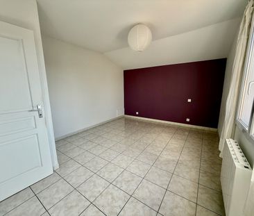 Location Maison 3 pièces 99m² - Photo 1
