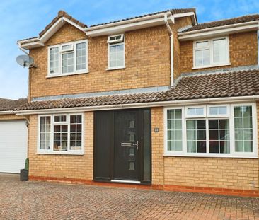 4 bedroom detached house to rent - Photo 1