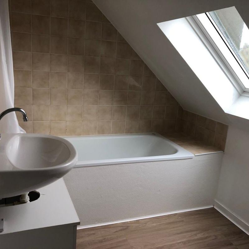 Location Appartement 1 pièce 11m² CHATEAUBRIANT 44110 - Photo 1