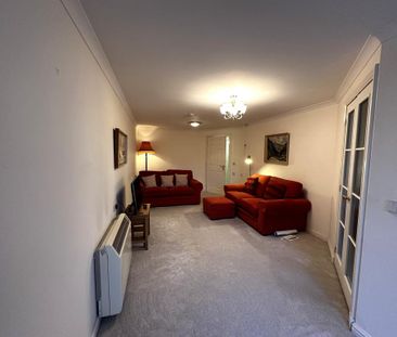 1 bedroom flat to rent - Photo 6