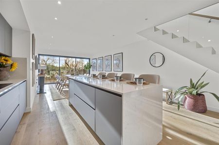 5 bedroom house to rent - Photo 2