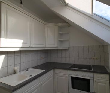 43m² 2.Etage DG Wohnung Nähe Karlsplatz - Photo 1