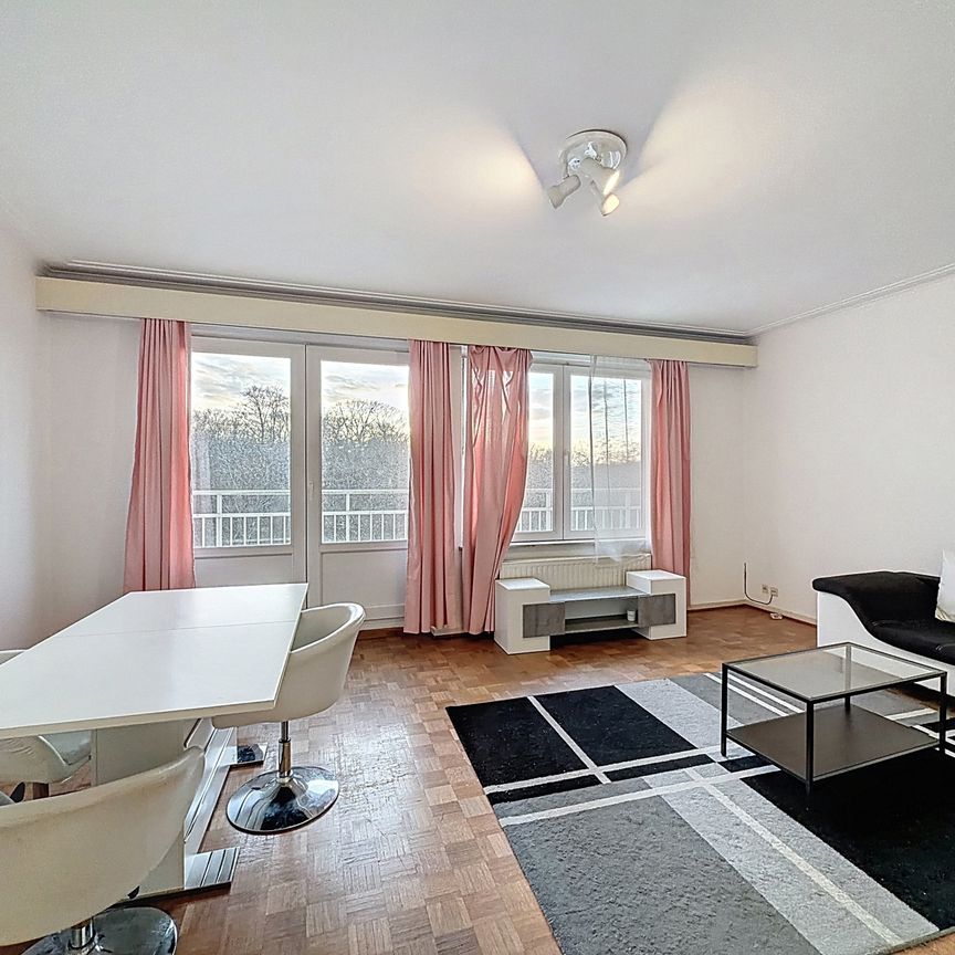 Appartement te huur - Photo 1