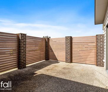 Light, Bright & Beautiful - A Family-Friendly Home in Sought-After ... - Photo 1