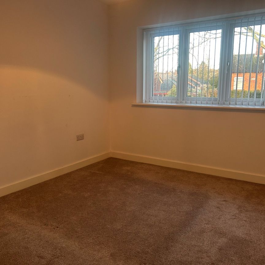 ChewtonStreet, Eastwood, NOTTINGHAM - Photo 1