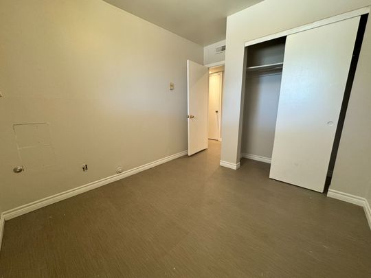 For Lease - 357 Dwight Avenue Unit# 2, Oshawa, Ontario - Photo 1