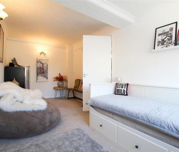 3 bedroom detached house to rent - Photo 1