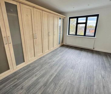 6 bedroom semi-detached house to rent - Photo 4