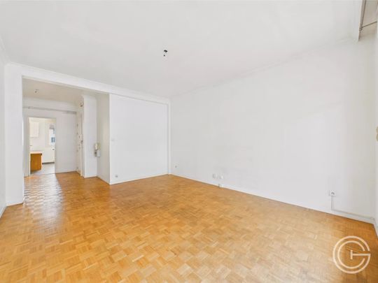 Location Appartement 3 pièces 63m² NICE 06300 - Photo 1