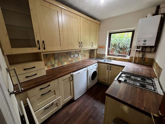 2 bedroom flat to rent - Photo 1