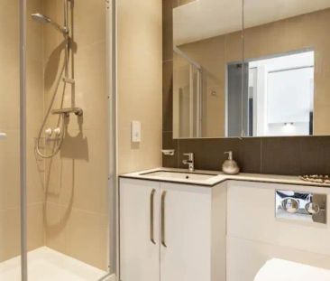 Platinum Studio - Photo 1