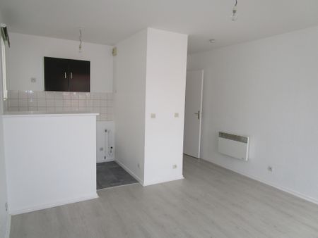Location Appartement 1 pièce 25m² REIMS 51100 - Photo 5