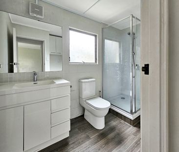 NEW LYNN - 2 Bedroom - Photo 6