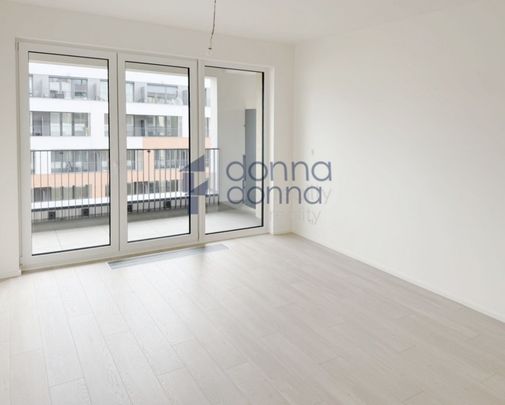Pronájem bytu 1+kk a garsoniéry 32 m², Poděbradská, Praha - Photo 1