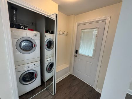 For Lease - 97 Central Park Boulevard Unit# Upper, Oshawa, Ontario - Photo 2