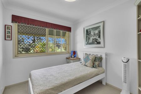 YOUR FOREVER HOME IDEALLY SITUATED IN THE HEART OF CHELMER - Photo 3