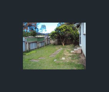 Studio Cabin with Generous Outdoor Space - Close to Beach & Shops - Photo 1