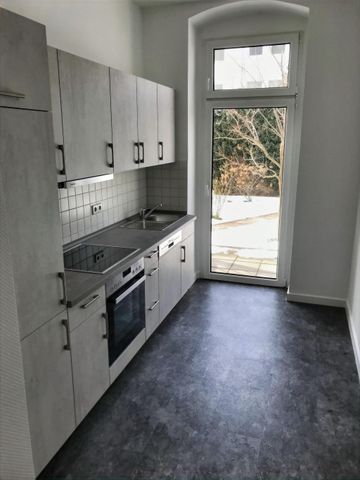 Moderne gemütliche 3-R-Wohnung in MD- Stadtfeld Ost im EG. ca.97m² mit Terrasse vermieten ! - Photo 3