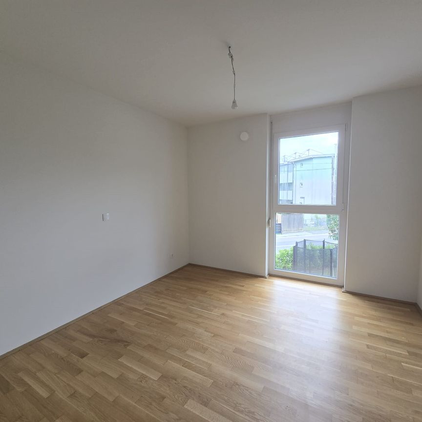 Neuwertige 3 Zimmer Wohnung mit Balkon in zentraler Lage - Harter Straße 86 - Top 08 - Photo 1
