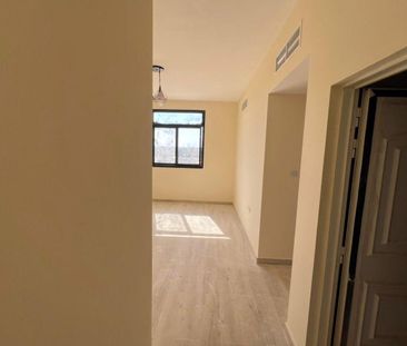 One bedroom and living room for annual rent - Photo 4