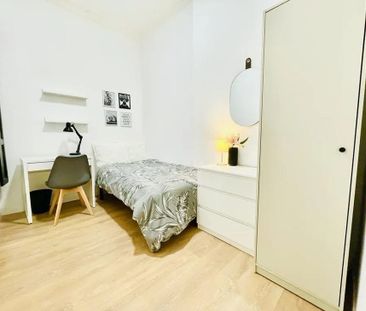 Calle de Don Ramón de la Cruz, Madrid, Community of Madrid 28001 - Photo 2