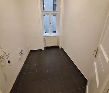 Schöne Altbauwohnung - perfekt für Singles oder Paare - Photo 3