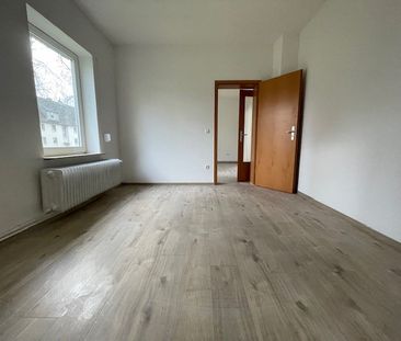 3-Zimmer-Erdgeschosswohnung in Fedderwardergroden. - Photo 1