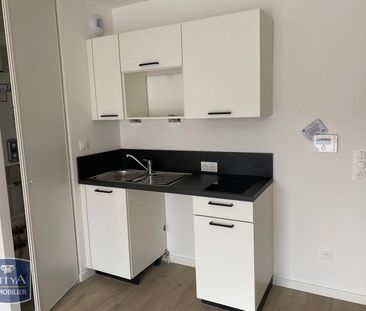 Location Appartement 2 pièces 43m² ST CYR SUR LOIRE 37540 - Photo 1