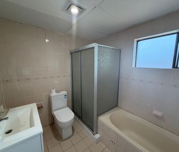 Air-Conditioned Two-Bedroom Unit with Two Balconies and Single Garage! - Photo 5