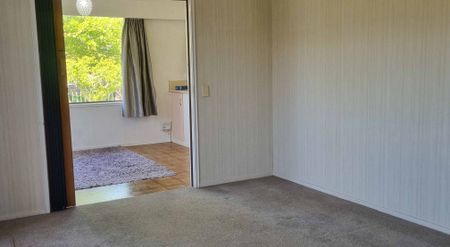 3-Bedroom Home in a Peaceful Cul-de-Sac - Photo 5