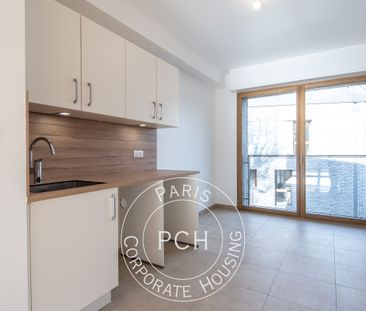 Rue Saint-Charles, - Photo 2