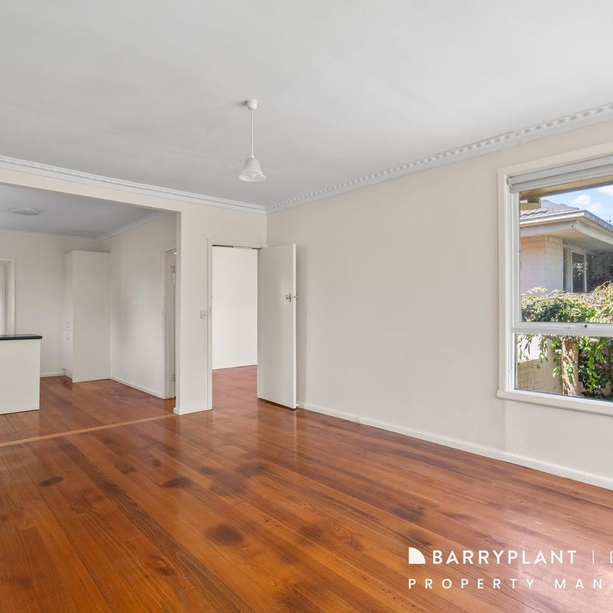 Three-Bedroom Home in Quiet, Convenient Location - Photo 1