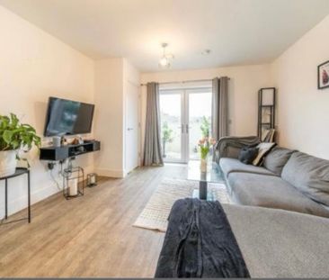 2 Bed Flat, Calla Court, HA2 - Photo 3