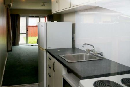 2 Bedroom Unit close to CBD - Photo 3