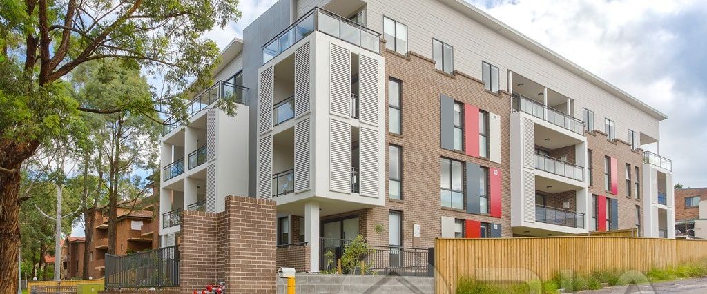 8/21-23 Lane Street Wentworthville - Photo 1