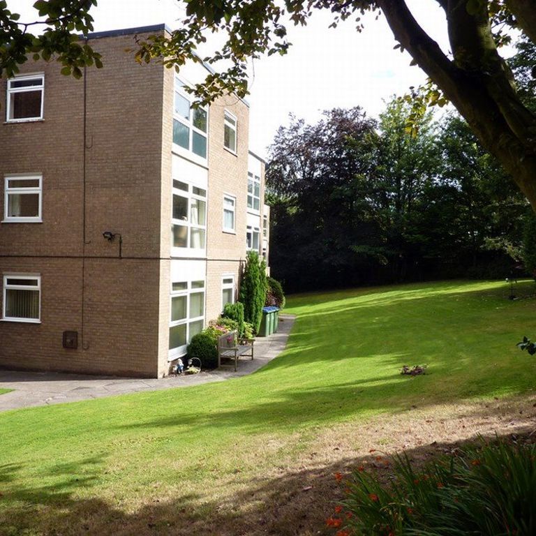 Leicester Close, Bearwood, B67 - Photo 1