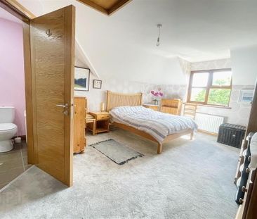 Apt 9, 230 Malone Road, Belfast, BT9 5LQ - Photo 4