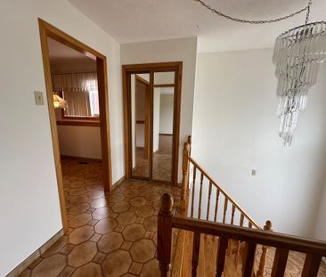 For Lease - 118 Antigua Road, Mississauga, Ontario - Photo 3