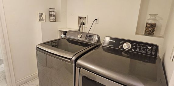 For Lease - 65 Vange Crescent, Toronto, Ontario - Photo 2