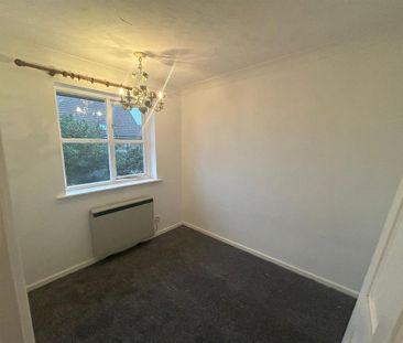 2 bedroom semi-detached house to rent - Photo 4