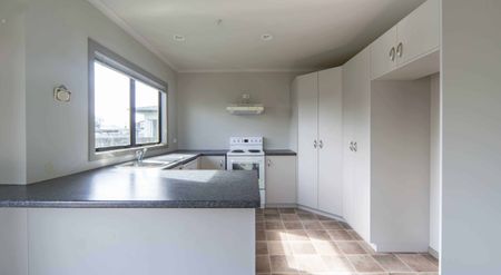 Two Bedroom Home in Dinsdale - Photo 4