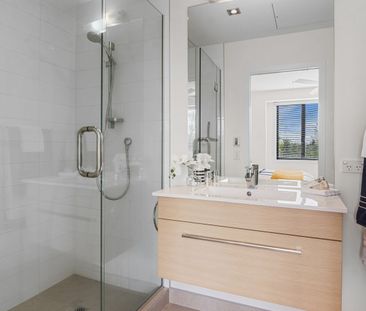 Stylish, High-Quality Townhouse in AlbanyÃ¢€™s Gated Community - Photo 4