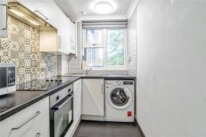 Blair House, Stockwell Gardens Estate, SW9 - Photo 4