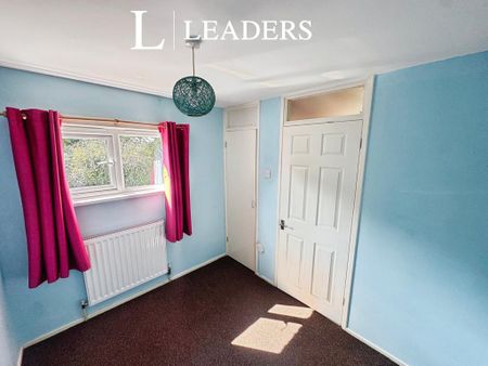 3 bedroom terraced house to rent - Photo 2