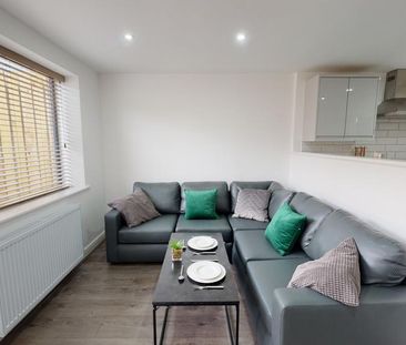 4 bedroom house to rent - Photo 3
