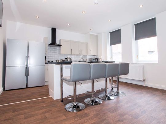 Modern Coliving House Share in Gateshead Room 3 - Photo 1