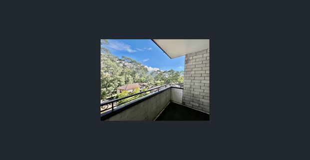 Freshly painted Two Bedroom Unit in Great Location! - Photo 1