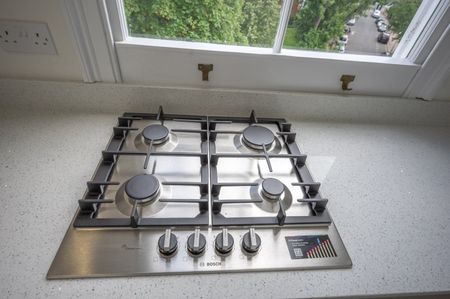 1 Bed Flat, Haverstock Hill, NW3 - Photo 3