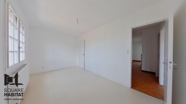 Location Appartement 3 pièces 76m² CHATELLERAULT 86100 - Photo 1