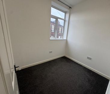 3 bedroom House To Let Total Size: 948 SQ FT - Photo 5